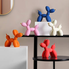 Balloon Dog Sculpture - Staunton and Henry