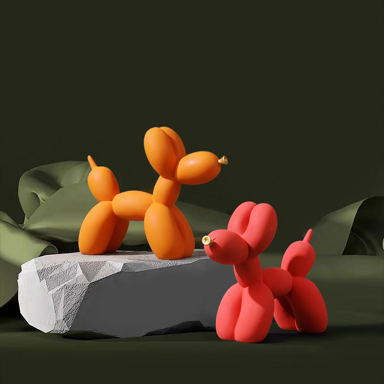 Balloon Dog Sculpture - Staunton and Henry