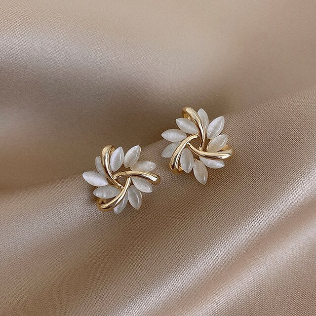Sonja™ | Boucles d'oreilles en opale blanche