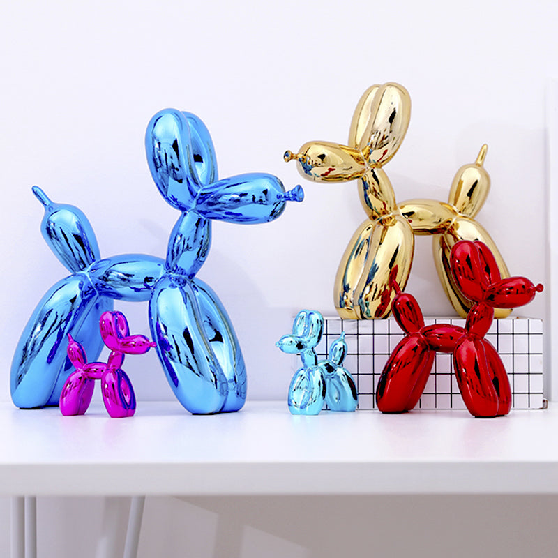 Balloon Dog Sculpture - Staunton and Henry